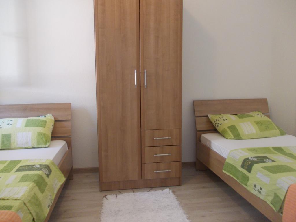 Apartments Peda Sveti Stefan Room photo